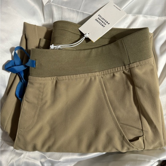 Figs Other - Brand new figs set.